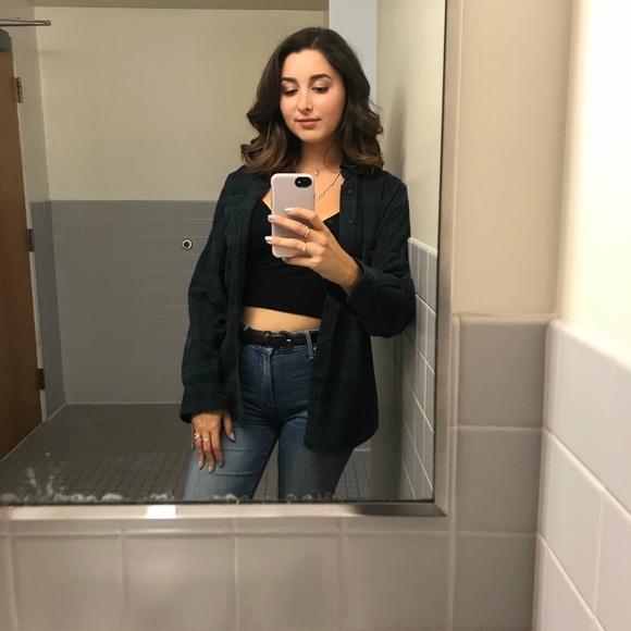 Meet your Posher, Isabelle - Picture 1 of 1